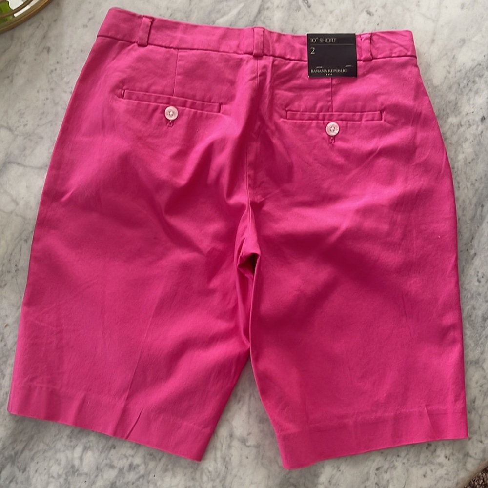 New Banana Republic 10” pink short